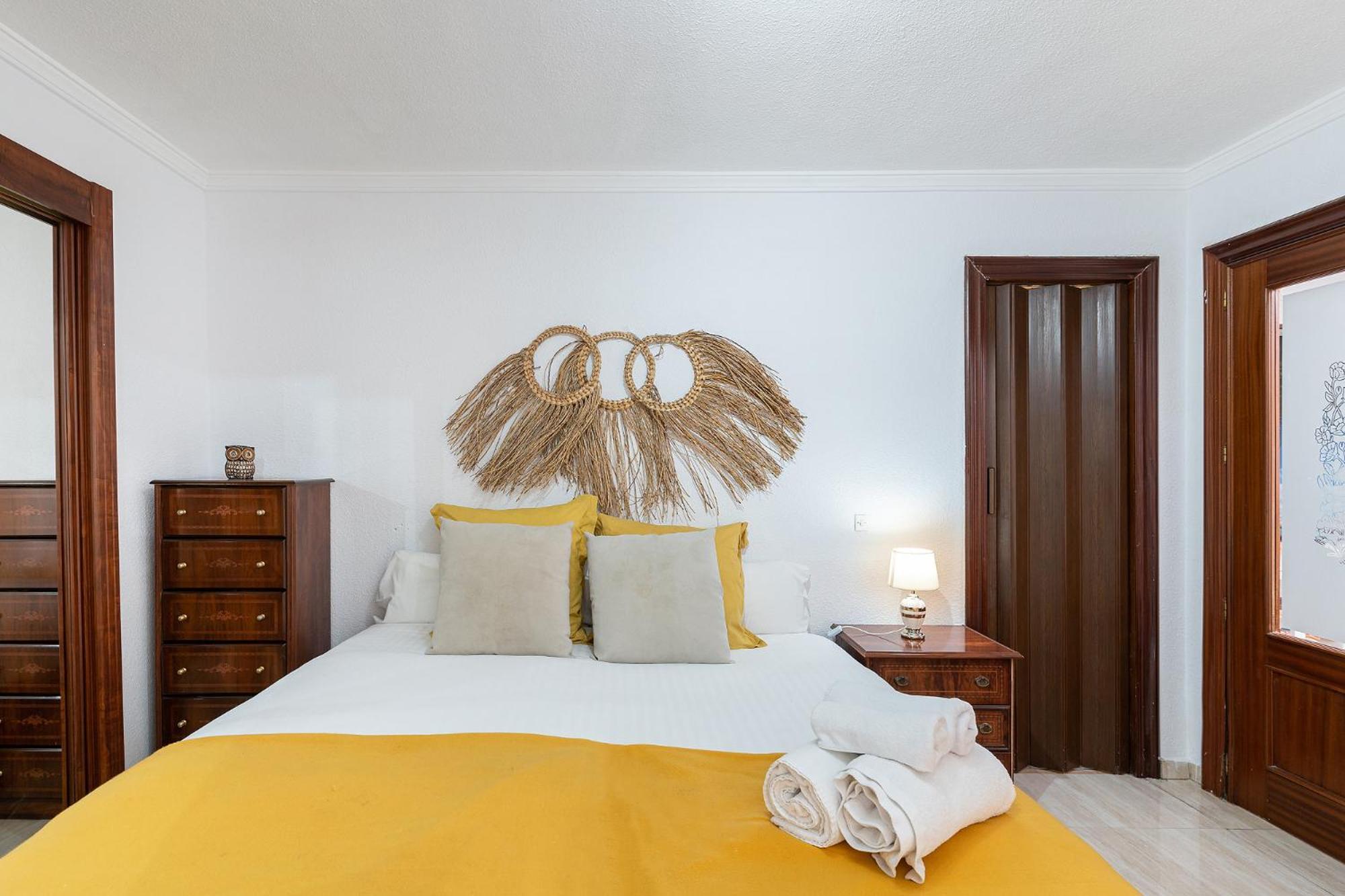 Blonzu Tailandia Apartamento Torremolinos Exterior foto
